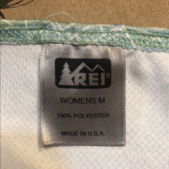 REI sleeveless top M (2798) - Picture 5 of 6